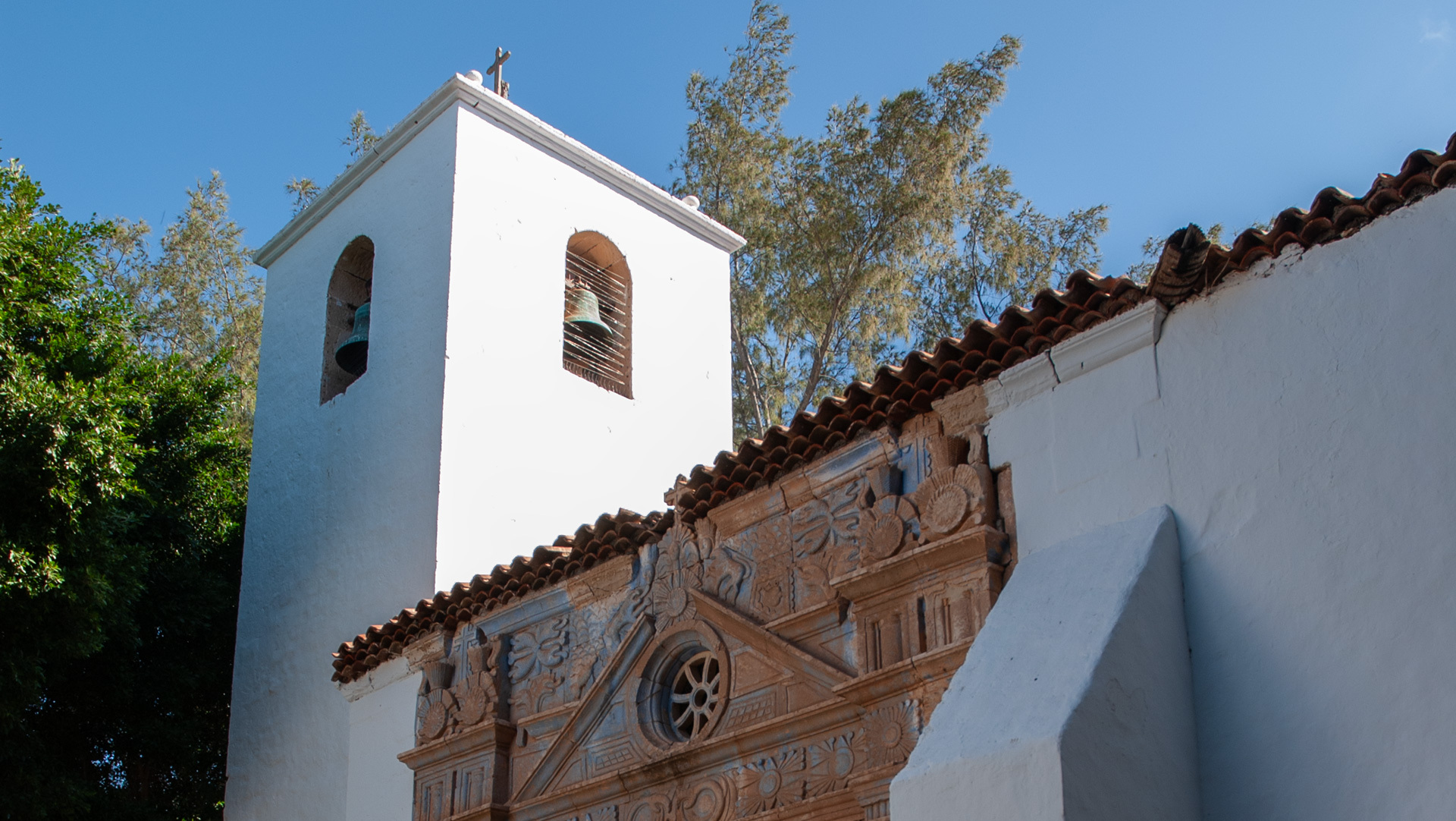 aztekische Ornamente an der Kirche in Pajara