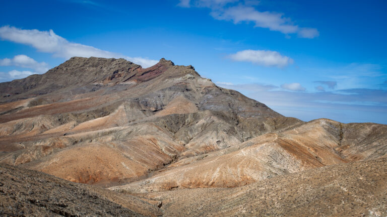 Am Wanderweg - Monumento Natural de Montaña Cardón, Ihren Anhaelt, Fuerteventura