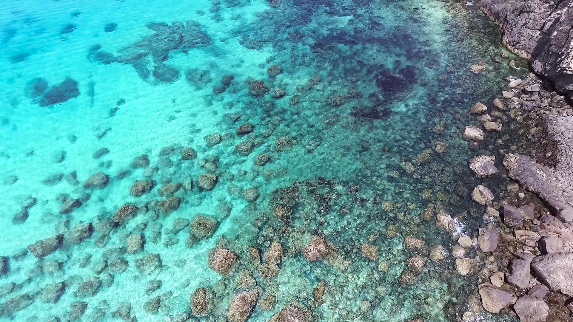 türkisblaues Meer bei El Cotillo